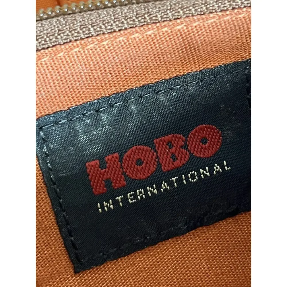 Hobo‎ Brown Leather Large Wallet Pockets Magnetic Closure Patina No Strap